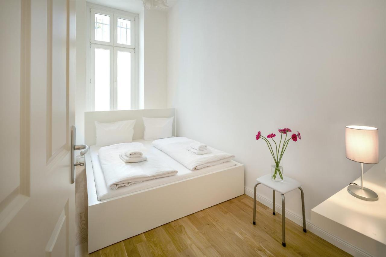 Newton-Appartement Mit 3 Schlafzimmern Berlim Exterior foto